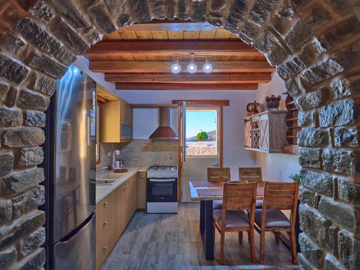 Villa Stella, Lefkes  Luaran gambar